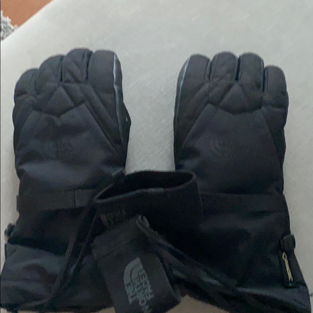 North face ski/snow gloves